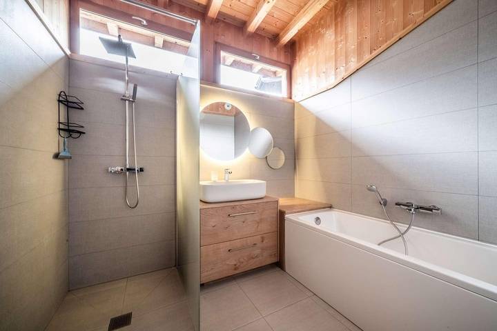 Chalet pour 6 personnes, avec balcon à Morzine