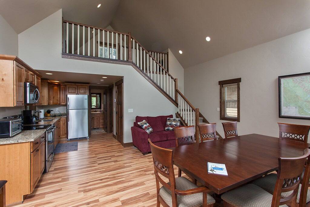 Vacation House for 6 Guests in West Glacier, Glacier National Park