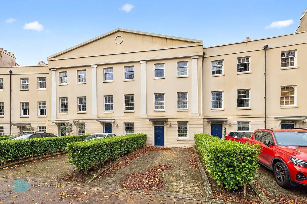 3 Bed - The Boundary by Smart Welcomes in Plymouth, South West England