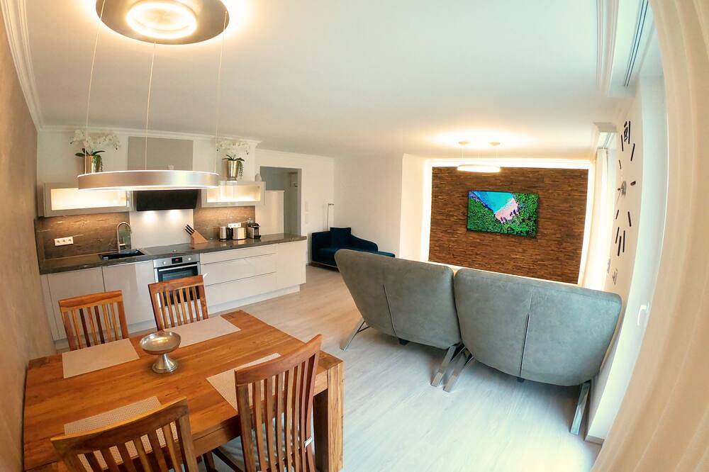 Ganze Wohnung, Antike&Modern Deluxe 2 in Leipheim, Bayerisch Schwaben