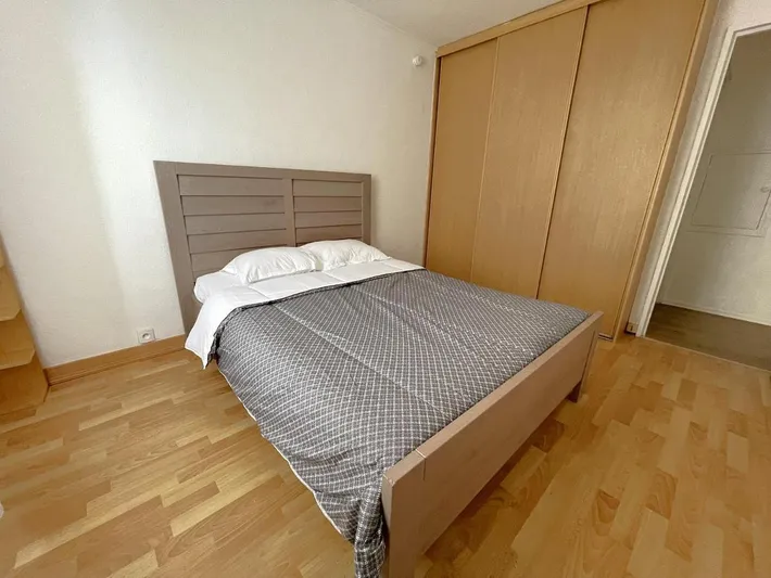 Apartamento de vacaciones para 6 personas, con jardín y balcón - 1