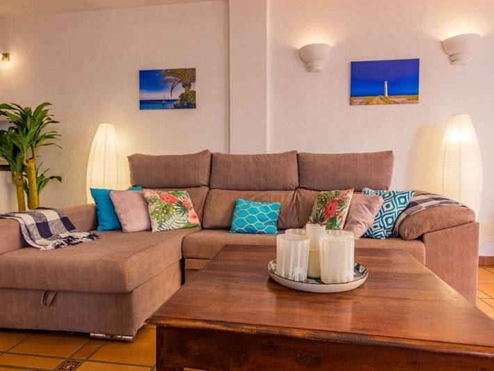 Beach house for 4 people, with terrace in Fuerteventura