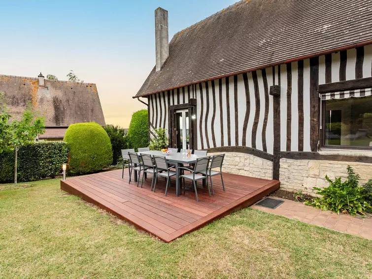 Maison 9 Personnes in Touques, Région de Lisieux