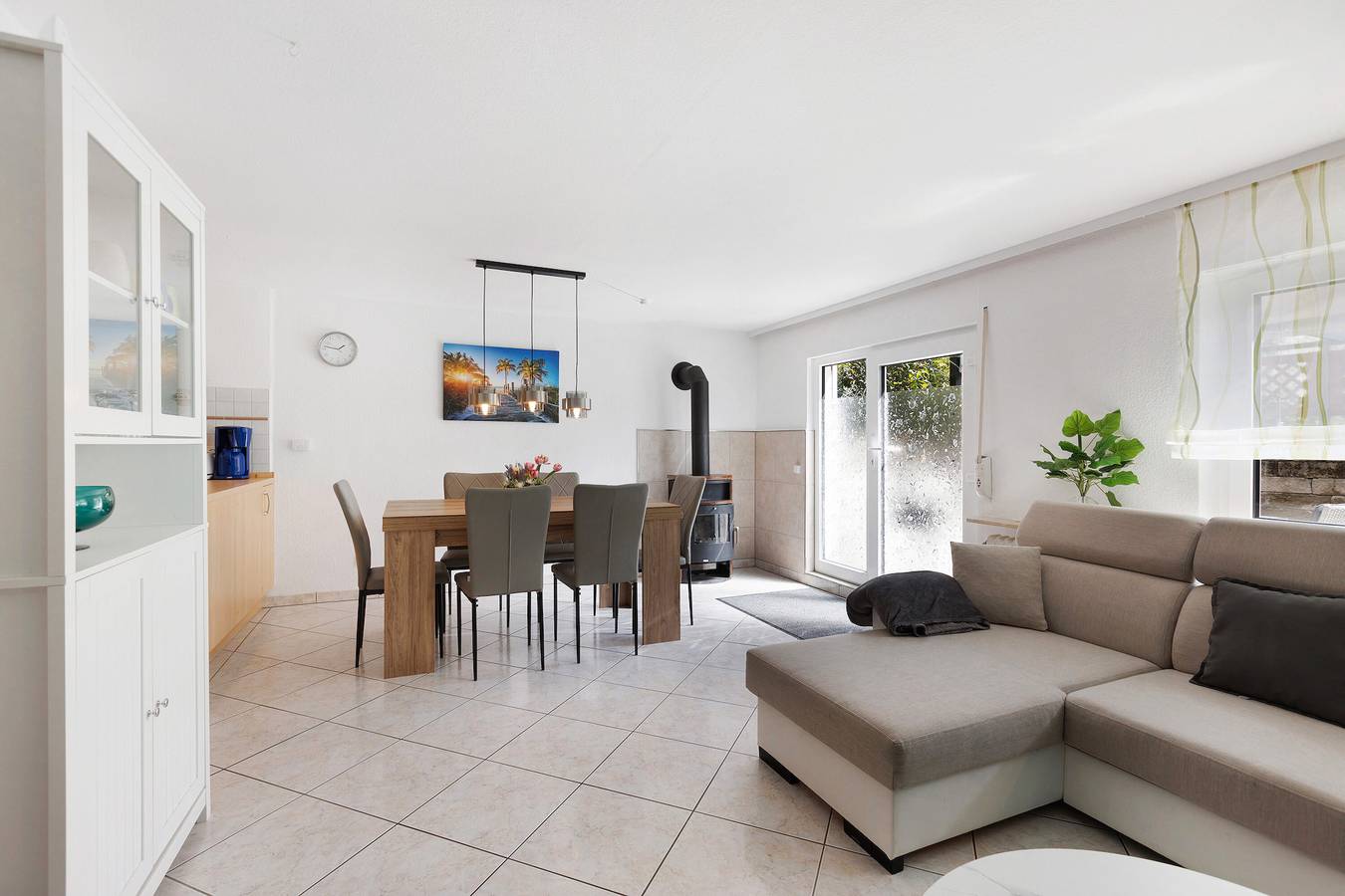 Ganze Wohnung, Ferienwohnung 'Zeller' mit privater Terrasse und Wlan in Gaienhofen, Untersee