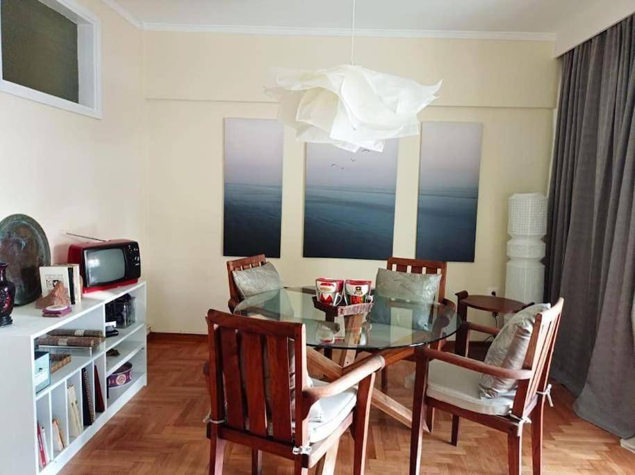 Apartamento entero, Athina en Atenas - Apartamento de dos habitaciones in Sección central de Atenas, Atenas