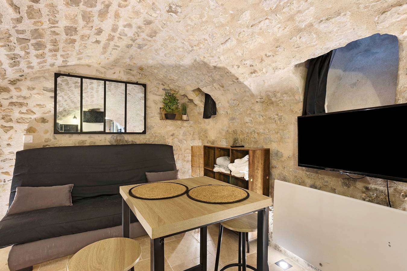 Le Repaire del Puerto: Alojamiento Único en el Corazón de la Acción in La Rochelle, Región de La Rochelle