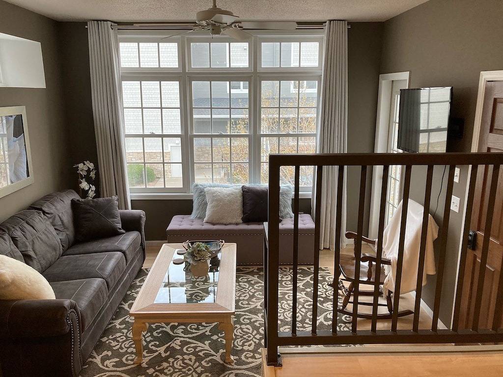 Ganze Wohnung, Peaceful Condo in Wabasha with Beautiful River Bluff Views (Upper Unit) in Wabasha, Wabasha County