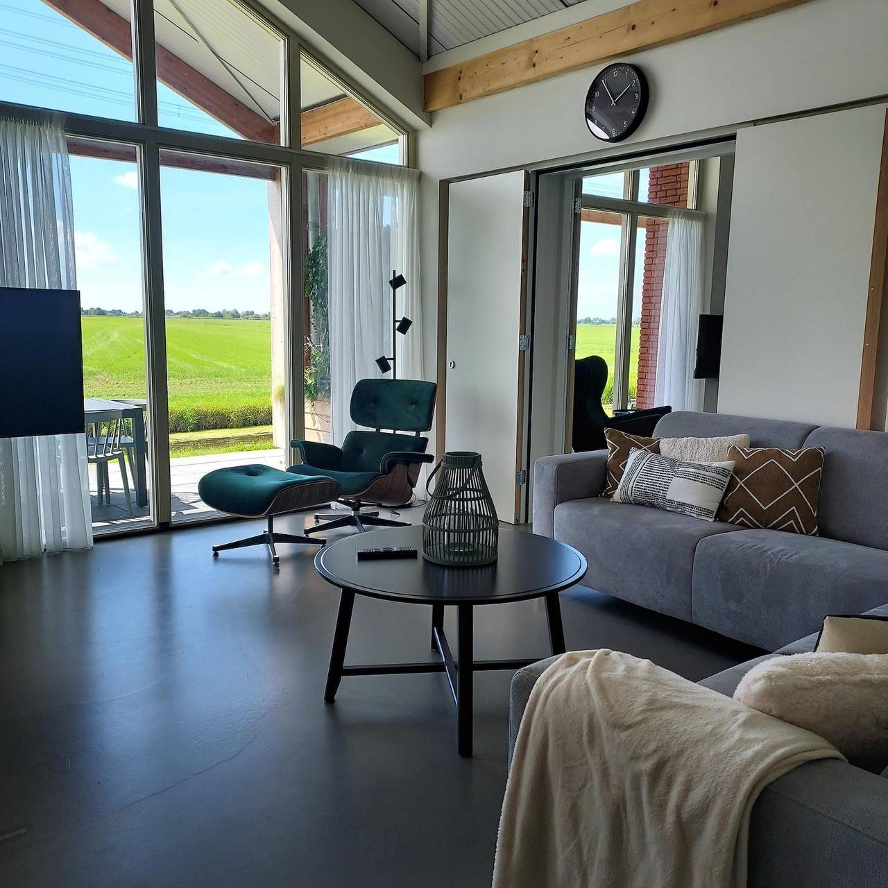 Tusken de Marren — Anker 8p. in Akkrum, Friesland