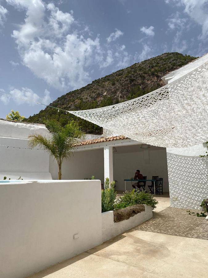 Location de vacances pour 12 personnes, avec balcon et vue ainsi que piscine et jardin à Algodonales - 4