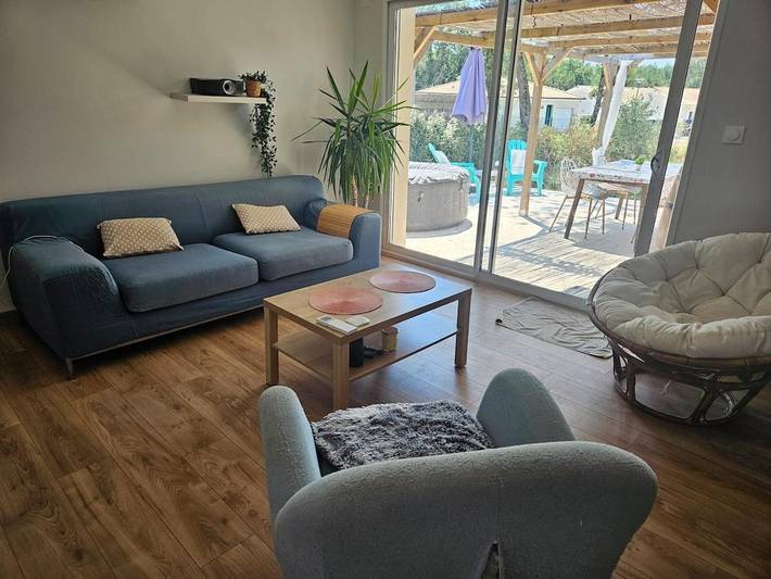 Location de vacances pour 6 personnes, avec Jacuzzi ainsi que Terrasse et Jardin à Saint-Avit (Landes)