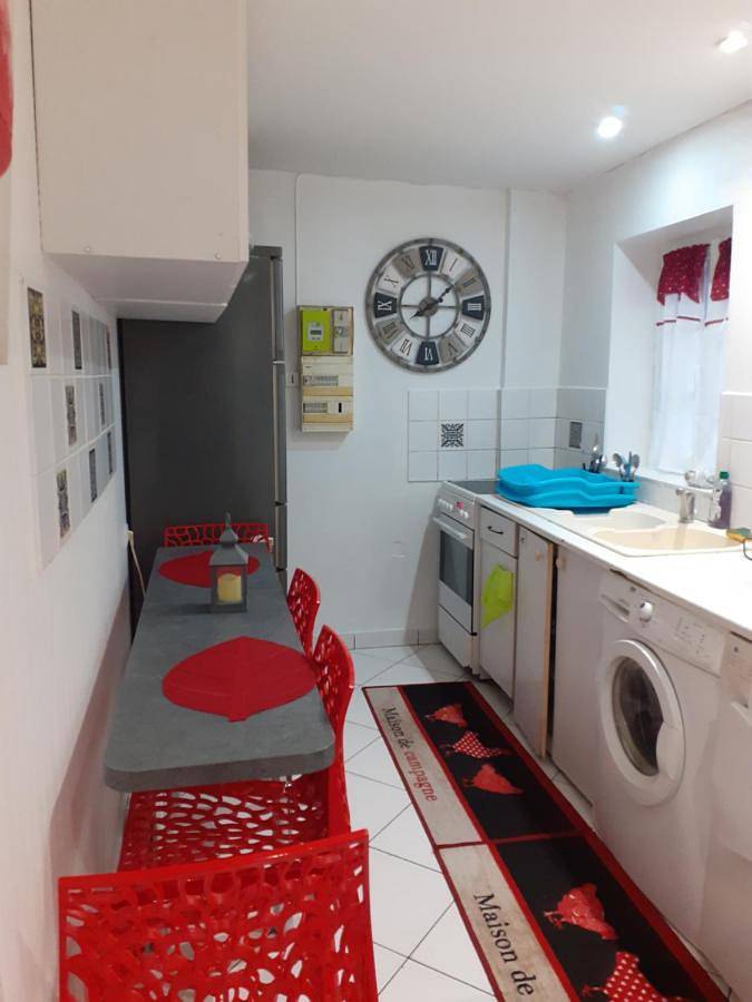 Gîte pour 3 personnes, avec terrasse à Milly-la-Forêt - 2