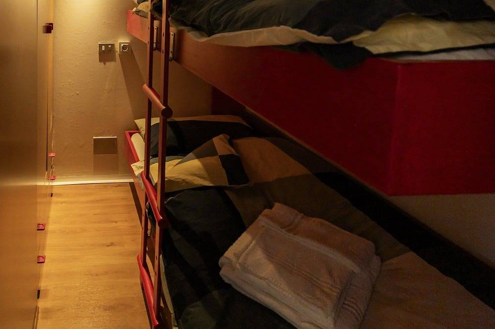 Appartamento intero, Cervinia - Ski in Ski out apartment, mountain views, Smart tv & Wifi, Erza Uno\n\n in Cervinia Cielo Alto, Valtournenche