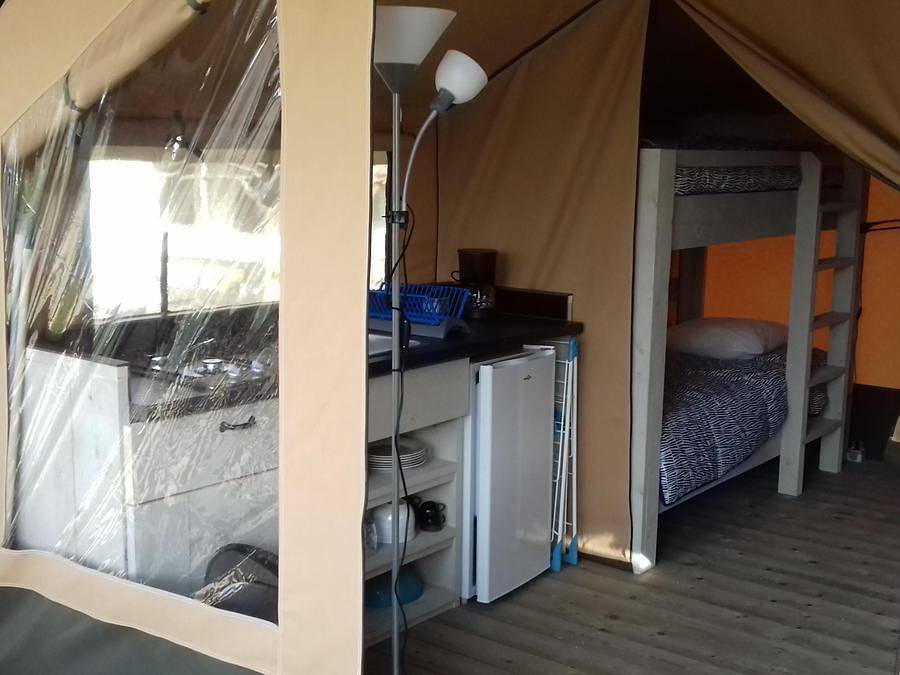 Camping Les Loges - Lodge 4 personnes - Lodge Safari (Sans sanitaires) in Nonette, Région de Besse-et-Saint-Anastaise