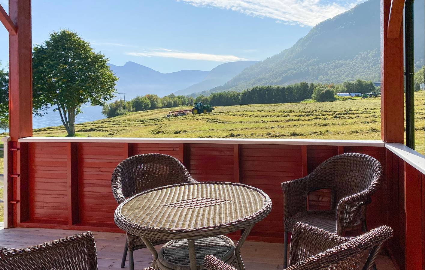 Ferienhaus für 5 Personen mit Garten in Vestnes, Nördliches Fjordnorwegen
