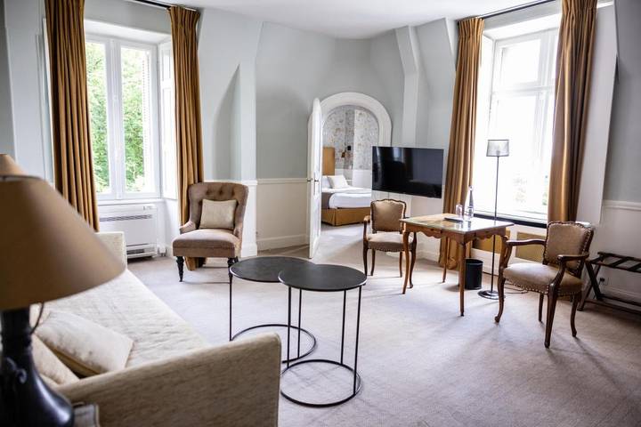 Hôtel pour 4 personnes, avec jacuzzi et jardin ainsi que piscine et sauna à Veigné - 4