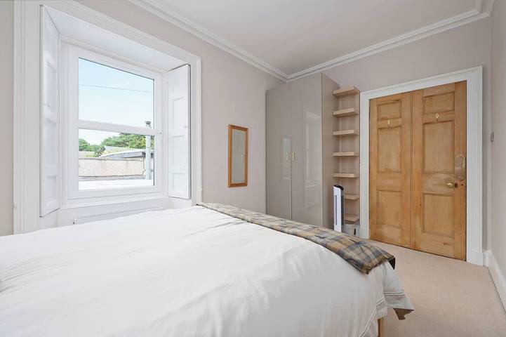 House with Private Indoor Heated Pool, Sauna & Hot tub in Angus