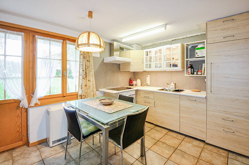 Ganze Ferienwohnung, Ch 267.011 - Chalet Hilari, Wohnung Parterre in Saanenmöser, Zweisimmen