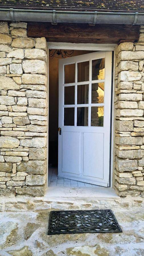 Location de vacances pour 2 personnes, avec terrasse et jardin à Vienne-en-Arthies - 4