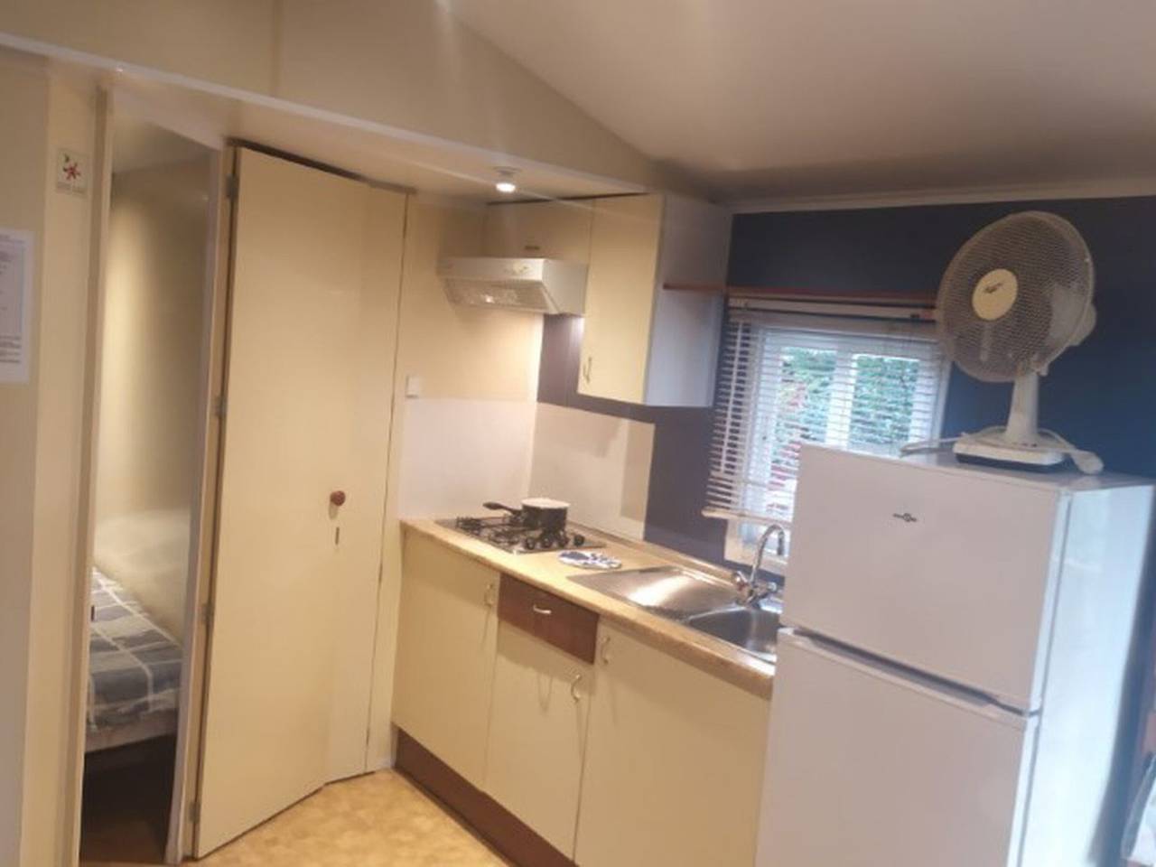 Mobil home avec terrasse pour 6 personnes in Laurens, Côte méditerranéenne (France)