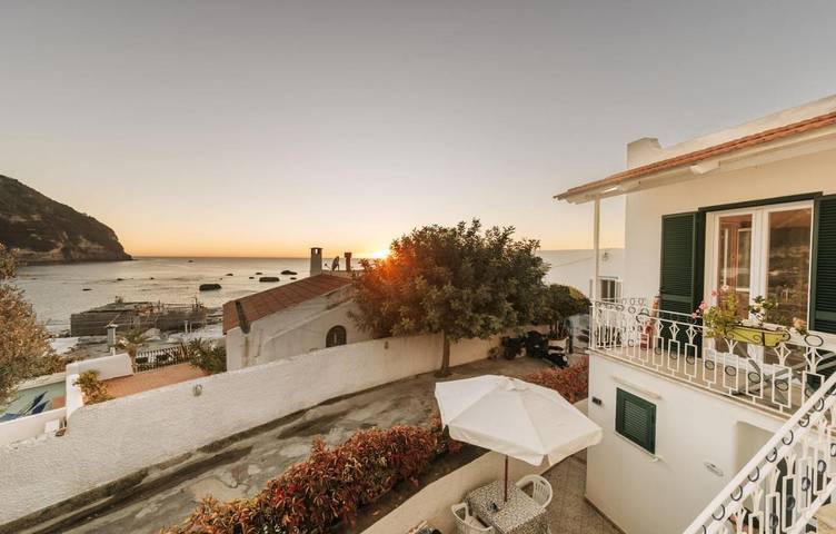 Appartamento vacanze per 3 persone, con terrazza e giardino - 1