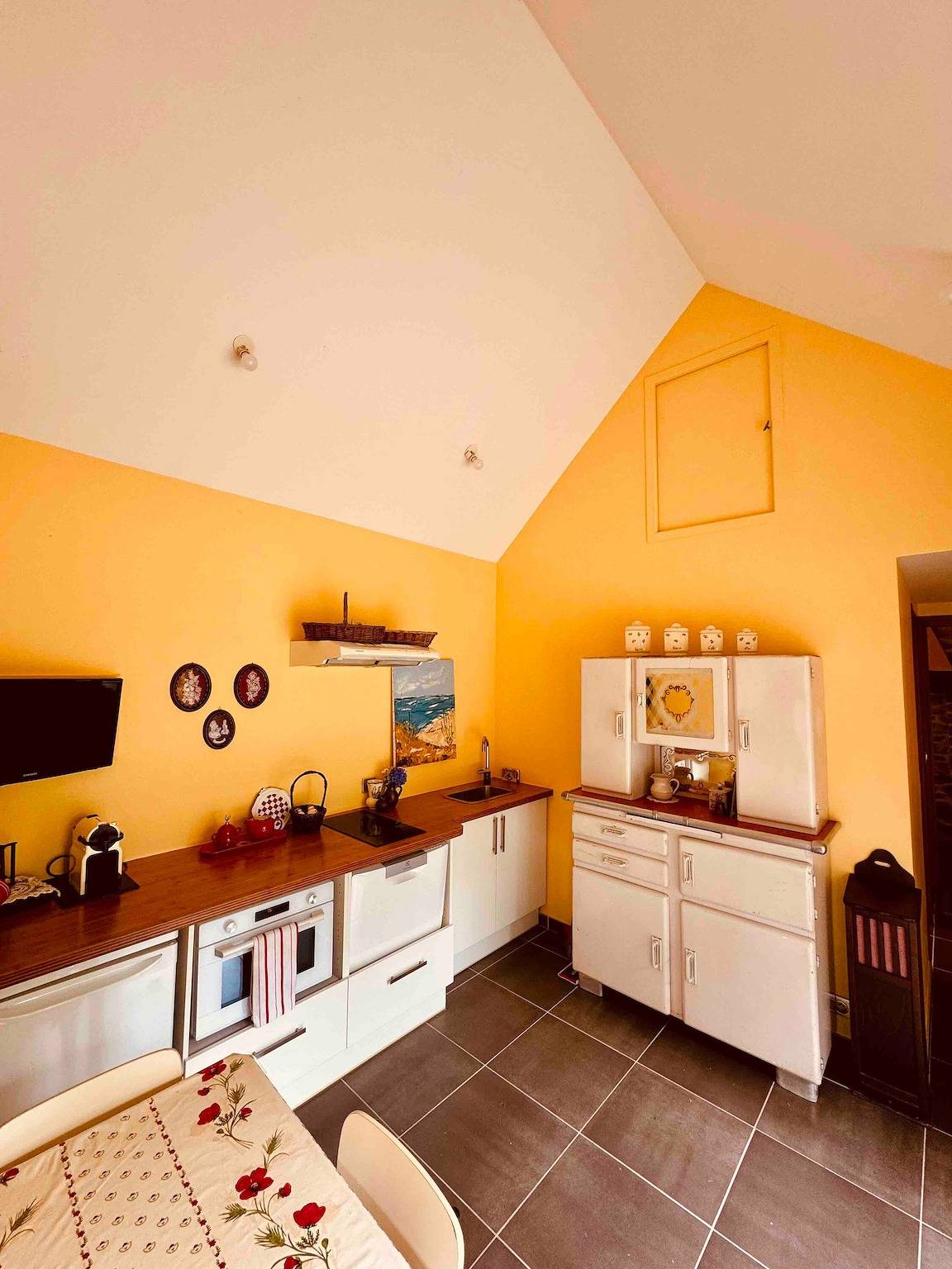 Four à pain d'eugénie - au bonheur de la baie ! in Roz-sur-Couesnon, Région de Saint-Malo