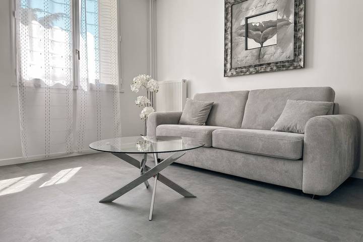 Entire apartment, #Hv | Le Panorama 🏔️ in L'Isère, Isère