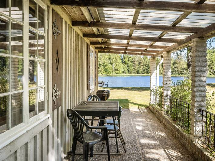Ferienhaus für 6 Personen, mit Seeblick und Balkon sowie Garten am Bolmen - 2