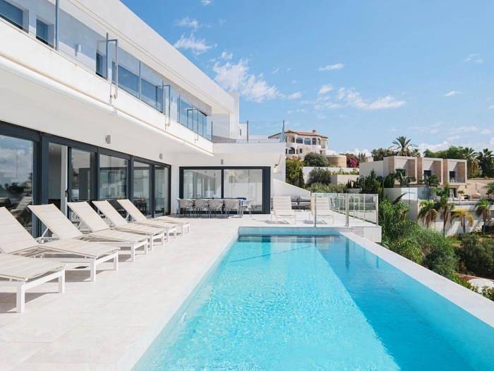 4 bed villa Golondrina with stunning views in Monte de los Almendros, Salobreña