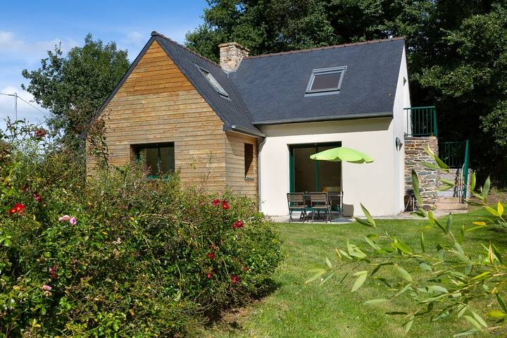 Maison de vacances pour 3 personnes, avec Terrasse et Jardin à Langoat
