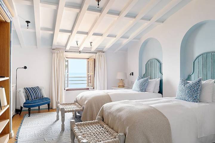 \"villa in Mallorca. Infinite Blue Over the Mountains of the Serra de Tramuntana\" in Deià, Coast of Mallorca