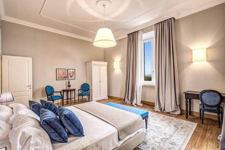 Villa Eleganza - Acht Schlafzimmer Villa, Schläft 16 in Campiglia Marittima, Etruskische Küste
