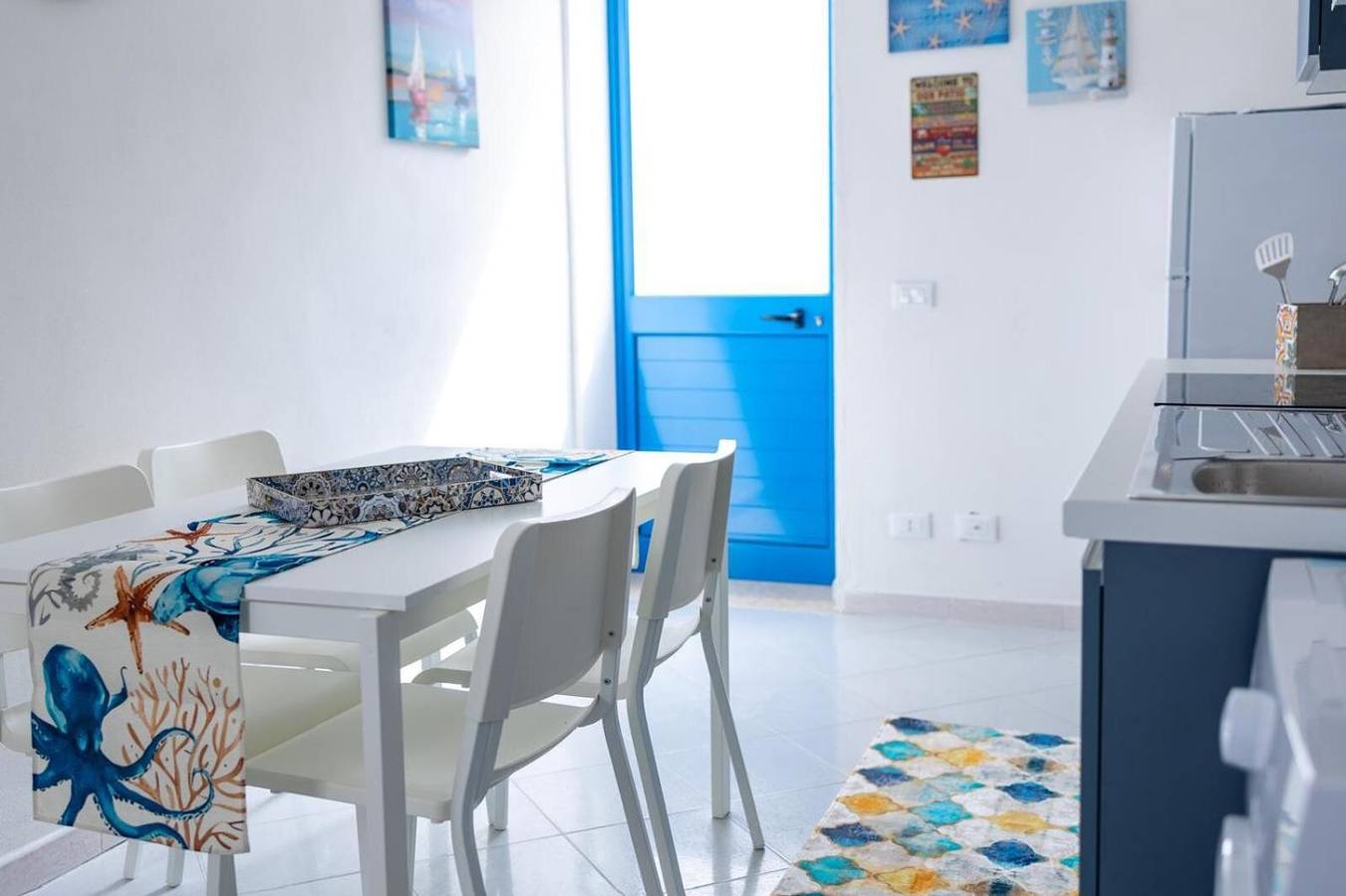 Appartement entier, Appartement 'Porto Di Mare' avec vue mer, Wi-Fi et climatisation in Spiaggia di Magaggiari, Terrasini
