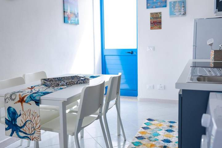 Ferienwohnung für 4 Personen in Terrasini