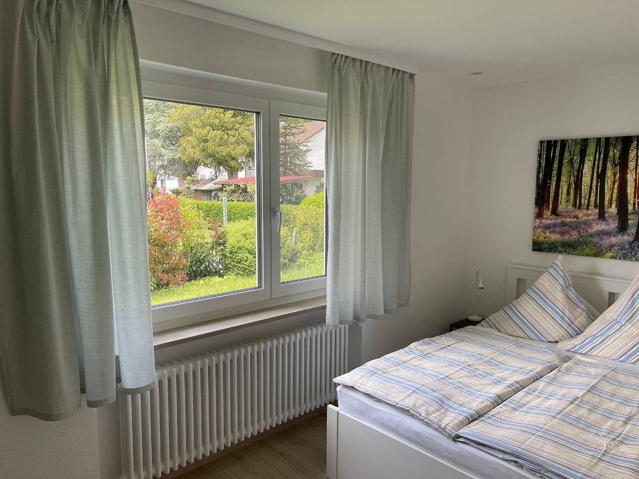 Ganze Wohnung, Ferienwohnung '2, 70 Qm' mit Gemeinschaftsgarten, Balkon und Wi-Fi in Kressbronn am Bodensee, Region Bodensee-Oberschwaben
