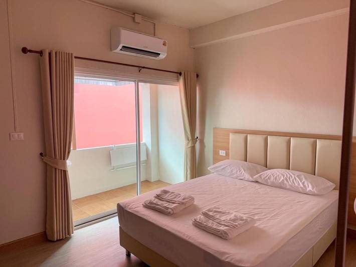 Apartmenthotel für 3 Personen, mit Balkon - 1