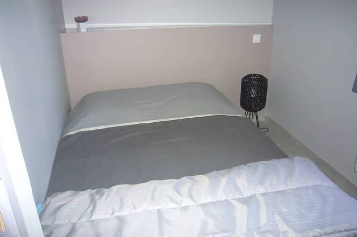 Gîte pour 4 personnes, avec piscine et terrasse à Saint-Pargoire - 2