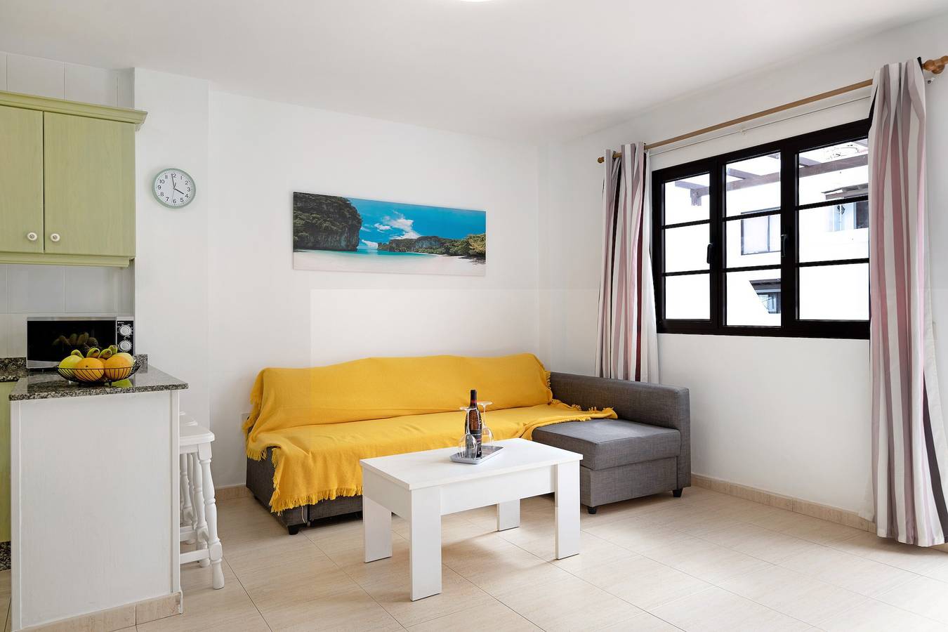 Vacation Home "Candido" close to the Sea with Private Terrace in Honda Beach, San Bartolomé