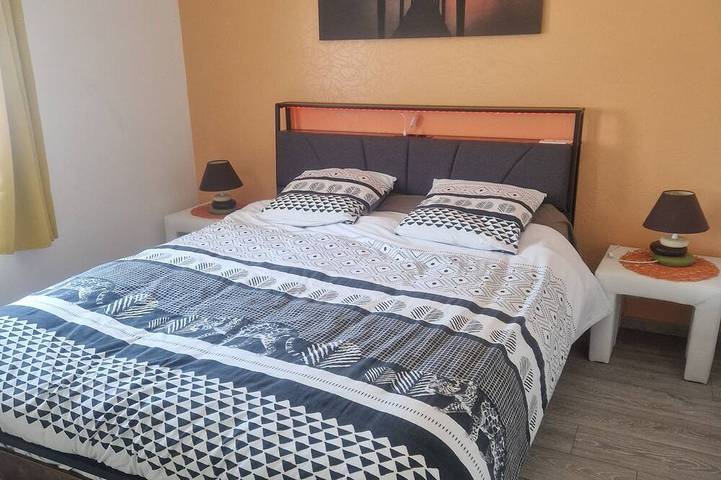 Location de vacances pour 4 personnes, avec jardin et terrasse à GY - 3