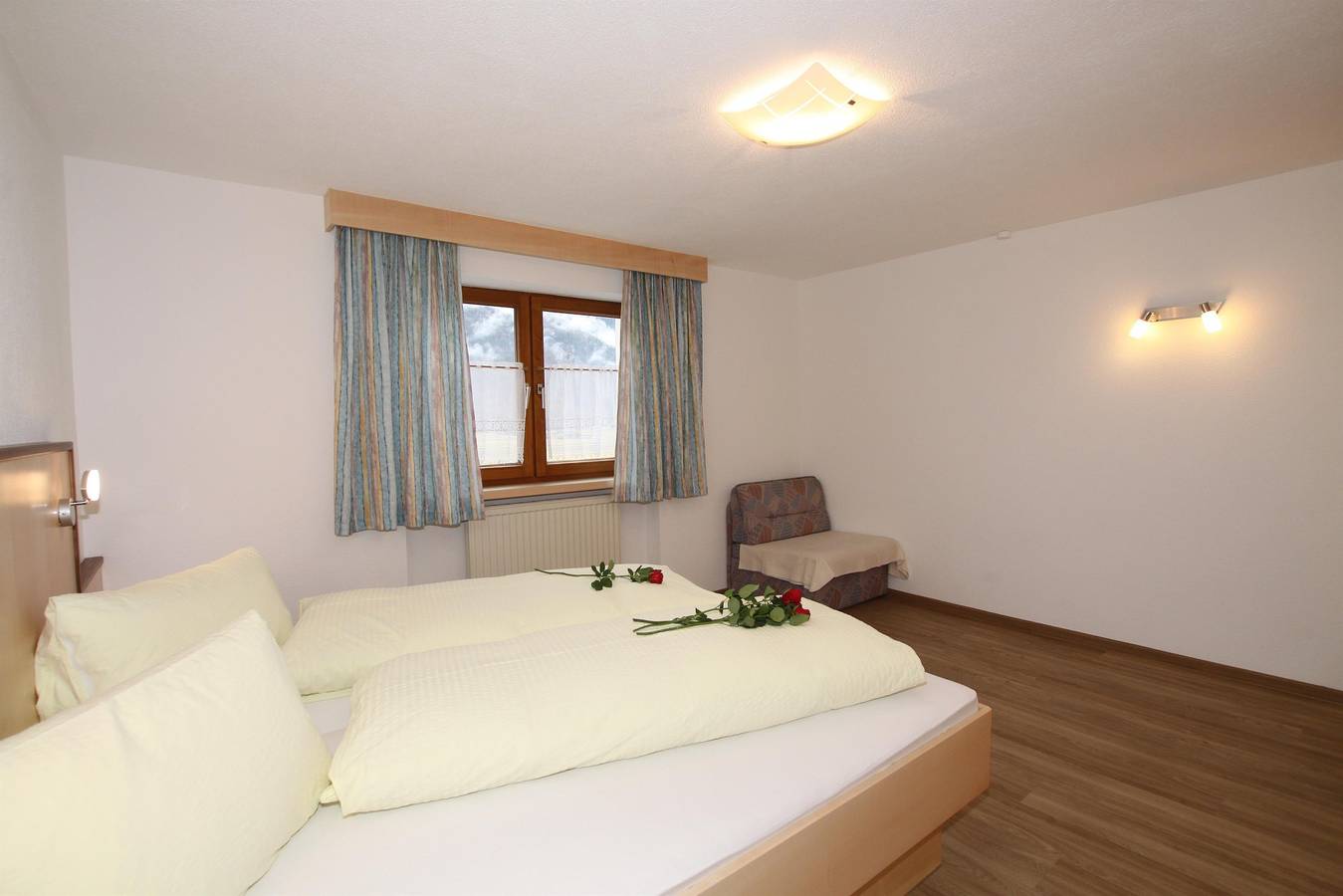Geheel vakantieappartement, Appartement 2 in Stubai Alps, Längenfeld