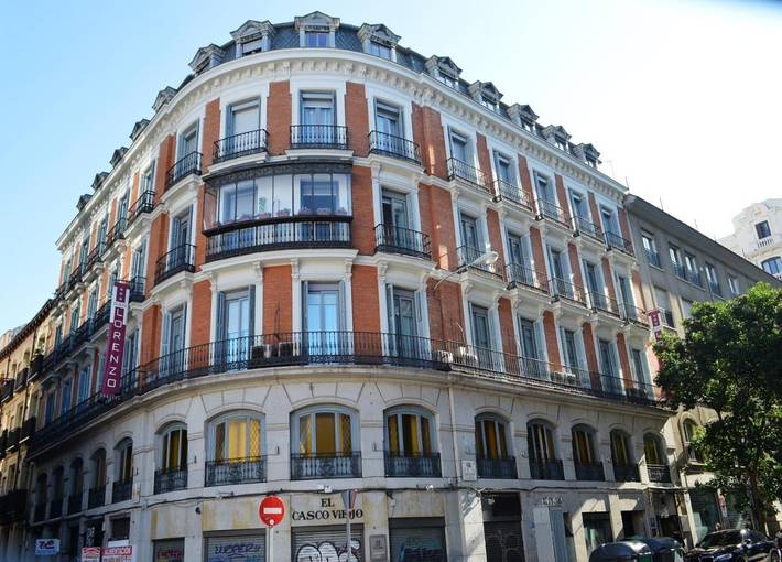 BnB für 10 Personen in Madrid