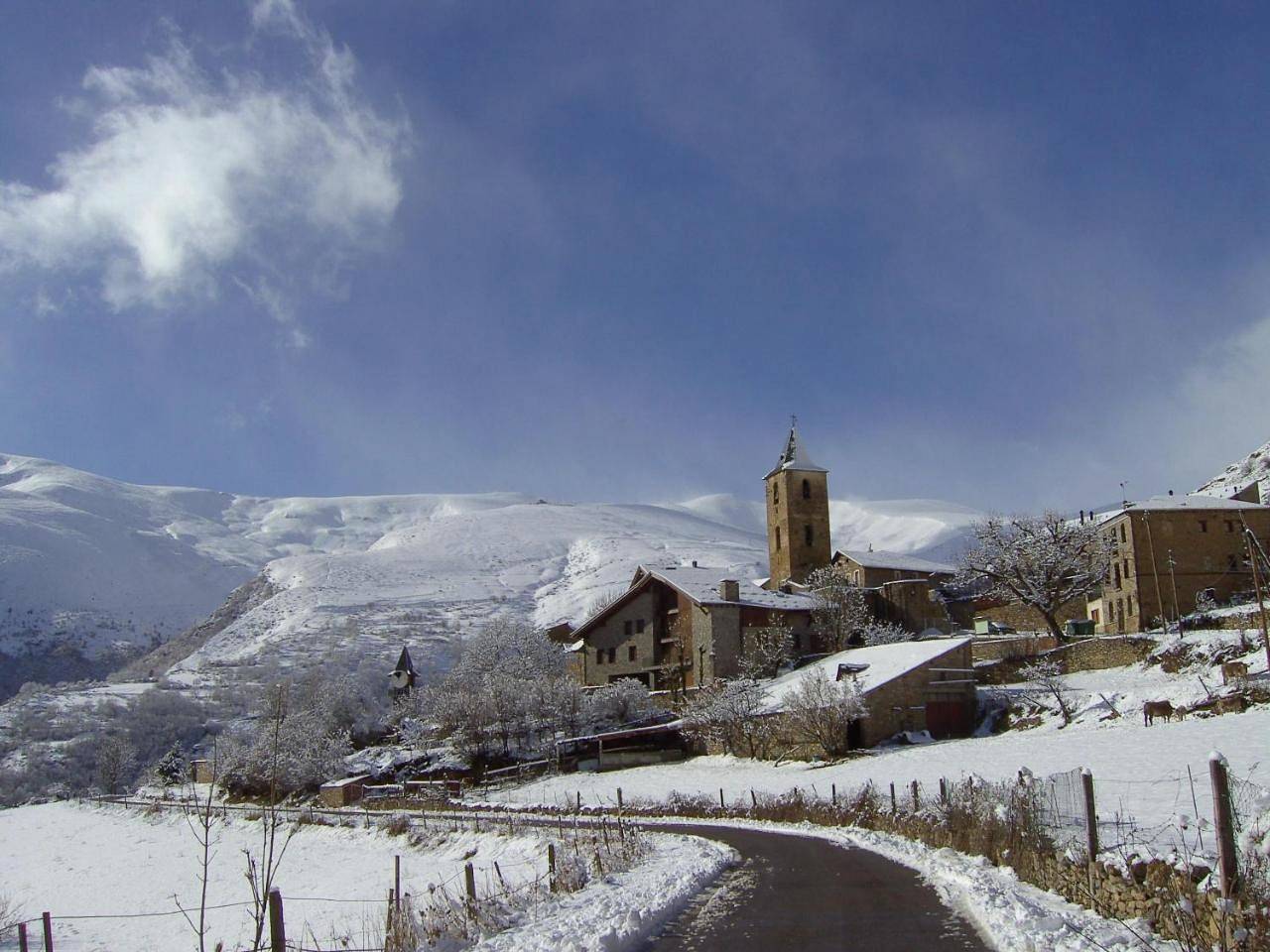 Casa Rogel in Llessui, Sort 