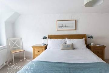 Cottage for 4 People in Burton Bradstock, Jurassic Coast, Photo 1