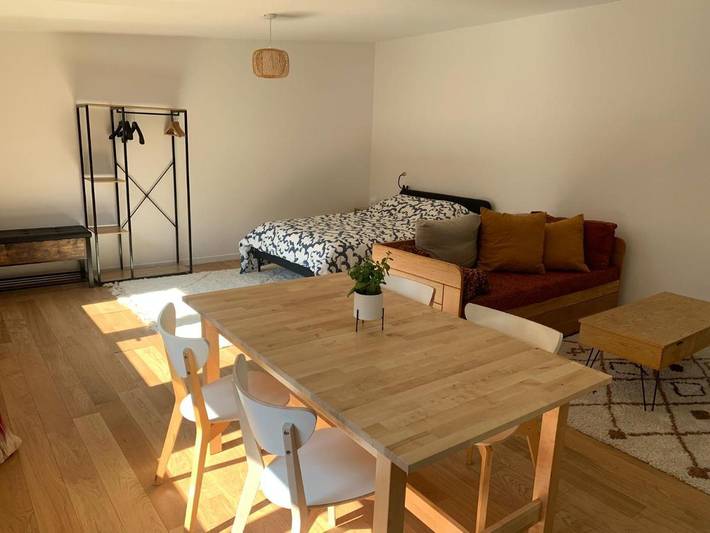 Gîte pour 4 personnes, avec Terrasse et Jardin à Romainville - 2