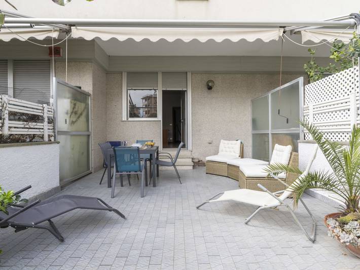 Appartamento intero, Corner near the Sea in Guardia di Finanza, Andora