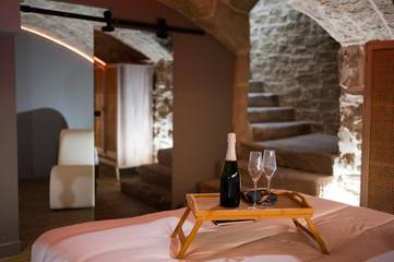 Gîte pour 2 personnes, avec jacuzzi à Romans-sur-Isère