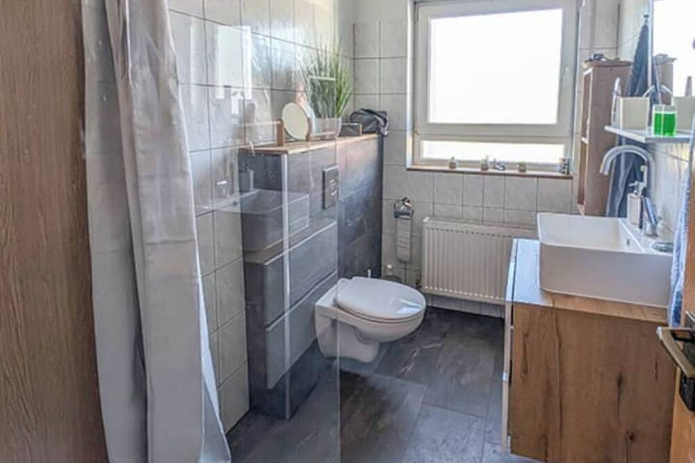 Ganze Wohnung, Refugium Möhneseeblick. unsere gemütliche Ferienwohnung.zentral und doch ruhig. in Körbecke, Möhnesee