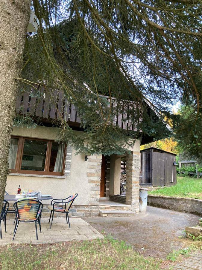 Kleines Haus am Waldrand, Haustiere auf Nachfrage in Breitenbrunn / Erzgebirge, Erzgebirge