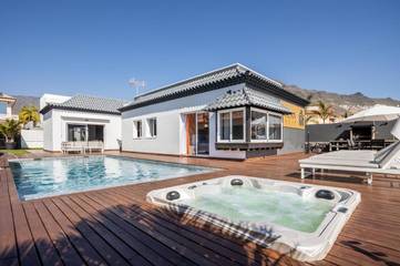 Villa für 6 Personen, mit Whirlpool und Garten sowie Pool, kinderfreundlich in Adeje