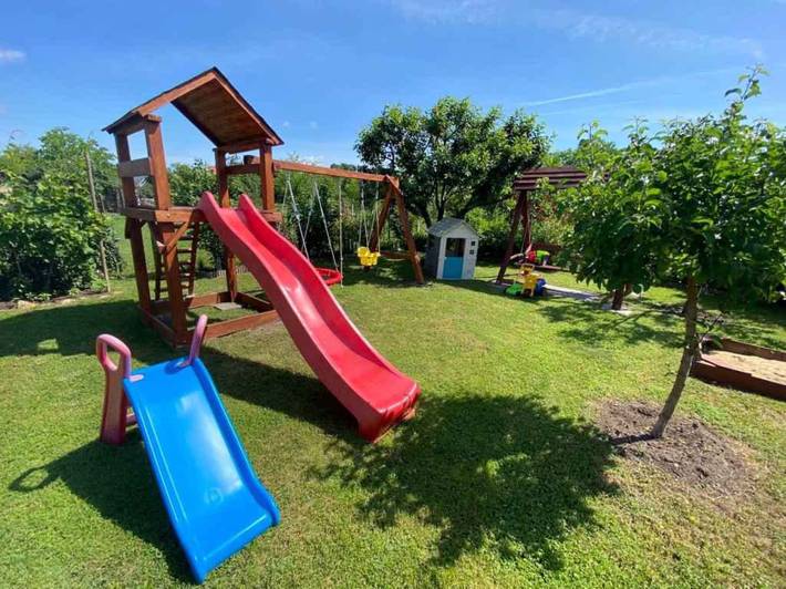 Ferienhaus für 12 Personen, mit Balkon und Garten am Balaton - 3