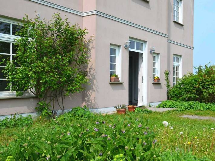 Ferienhaus für 12 Personen, mit Ausblick und Balkon sowie Garten, kinderfreundlich - 1